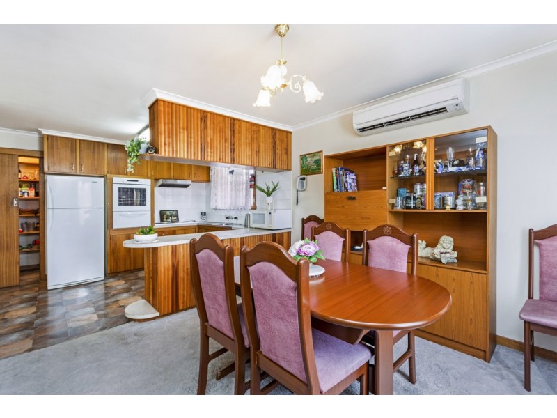 9 Cedar Street, Newnham TAS 7248