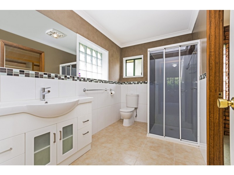 1 Picasso Place, Newnham TAS 7248