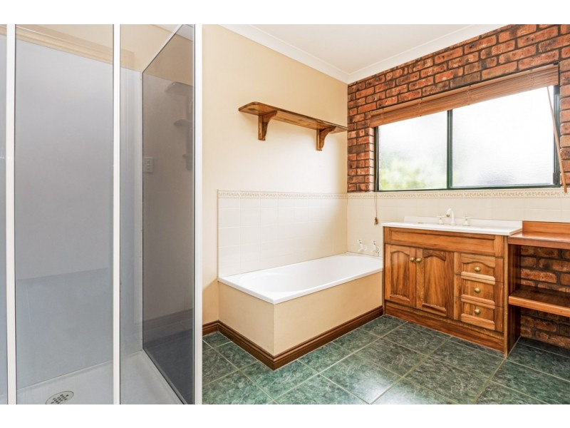 1 Picasso Place, Newnham TAS 7248