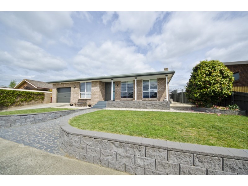 4 Delta Avenue, Youngtown TAS 7249