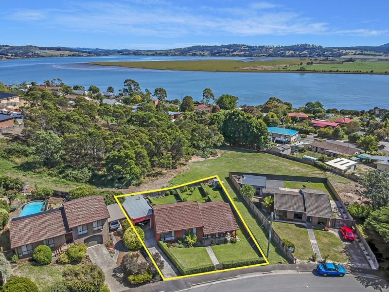 9 Pheasant Place, Legana TAS 7277