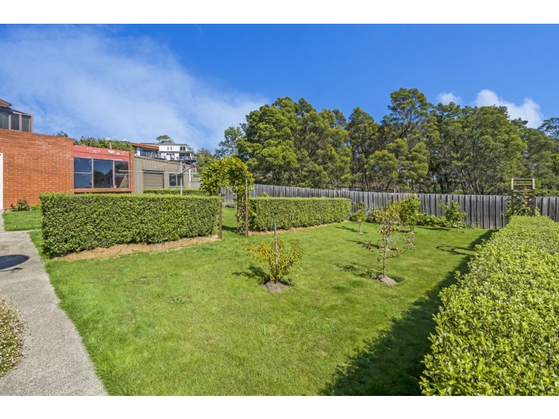 9 Pheasant Place, Legana TAS 7277