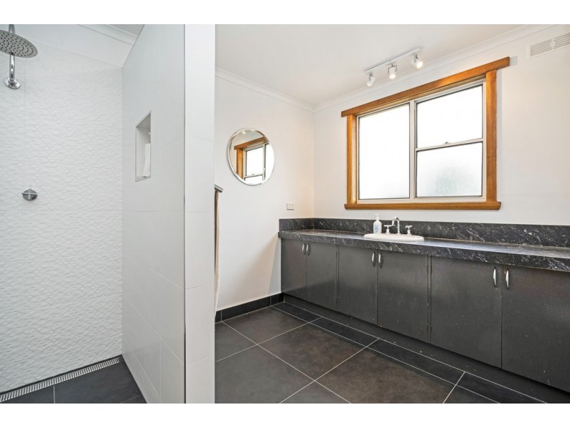 1 Reid Street, Kings Meadows TAS 7249