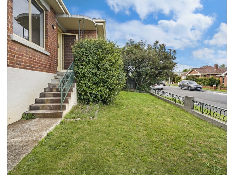 12 Diprose Street, Kings Meadows TAS 7249