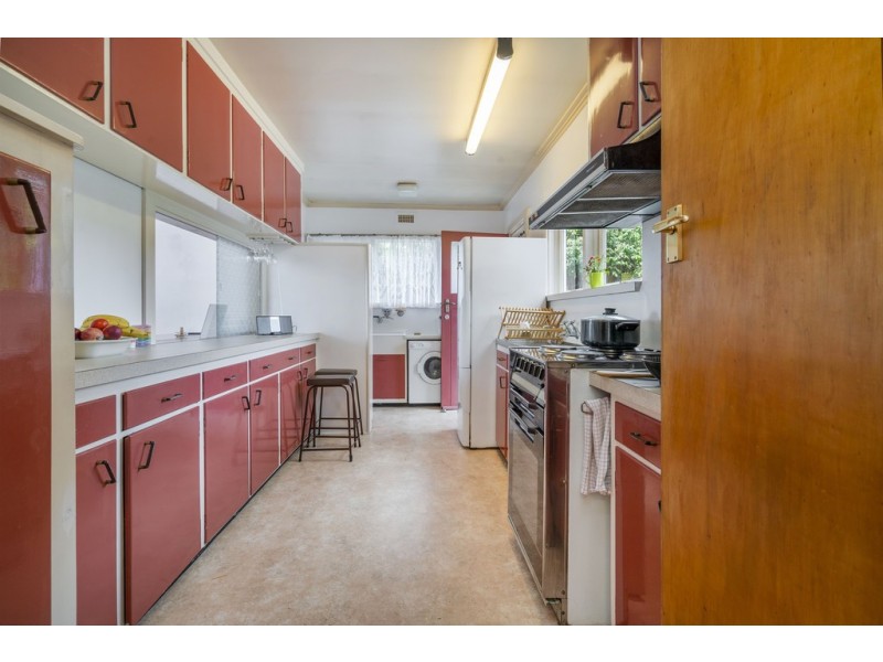 10 Valley Street, Trevallyn TAS 7250