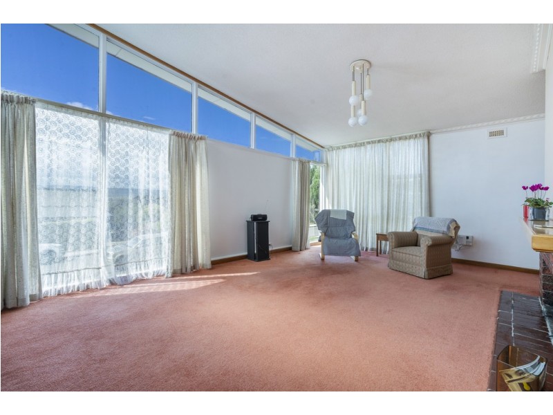 10 Valley Street, Trevallyn TAS 7250