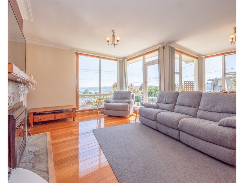 13 Fairthorne Road, Trevallyn TAS 7250