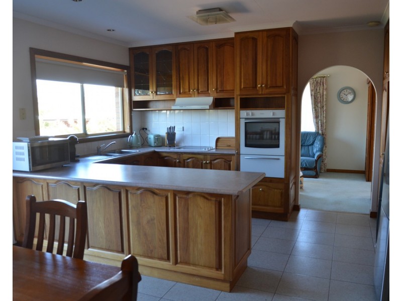 14 Far View Avenue, Riverside TAS 7250