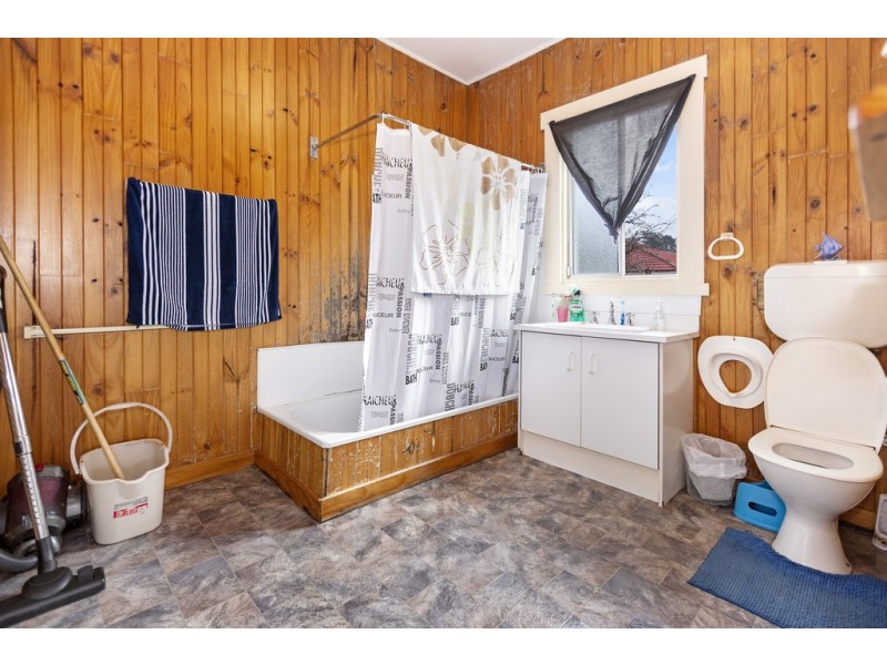 12 Riseley Street, Kings Meadows TAS 7249