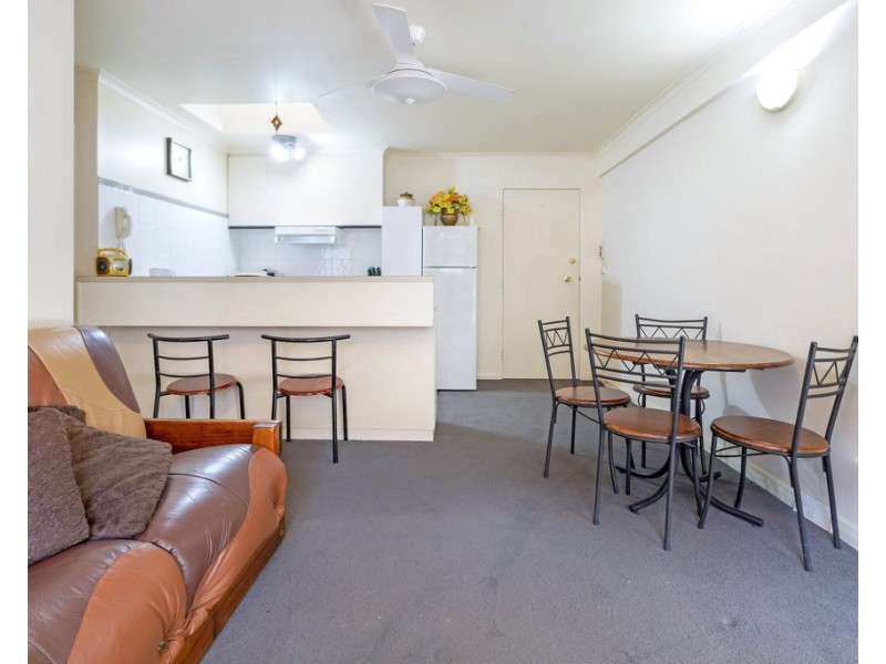 9 Yorktown Square, Launceston TAS 7250