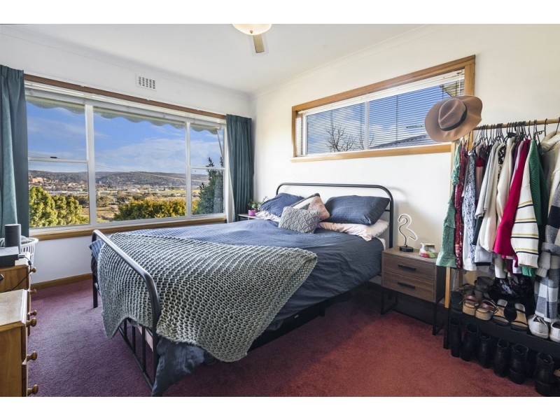 32 Henry Street, Ravenswood TAS 7250