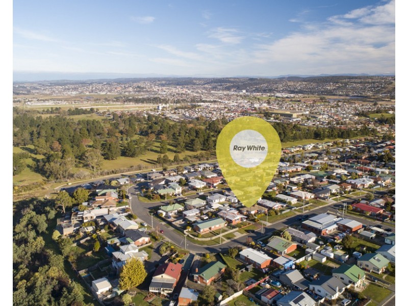 56 Paringa Avenue, Newnham TAS 7248