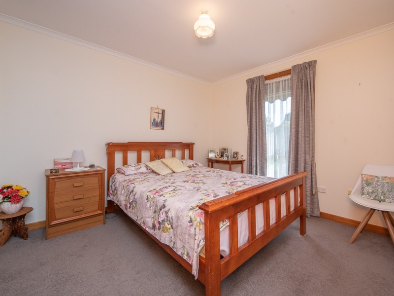 5 Winifred Circle, Riverside TAS 7250