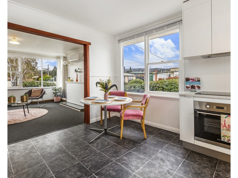 6 Lennox Street, Ravenswood TAS 7250