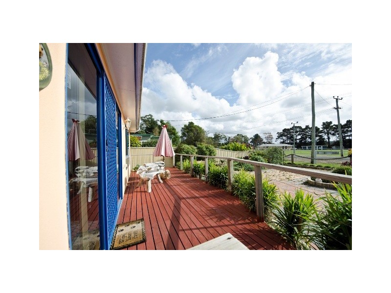 17 West Arm Road, Beauty Point TAS 7270