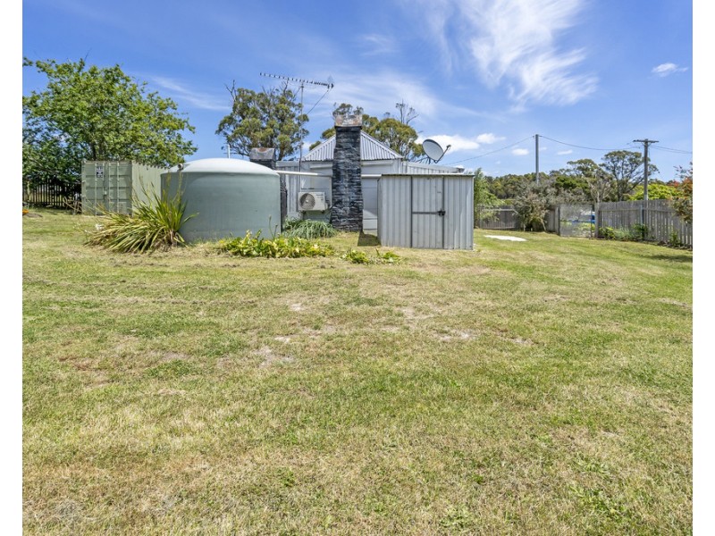 4 Powell Street, Lefroy TAS 7252