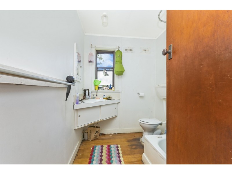 11 Eyre Street, Mayfield TAS 7248