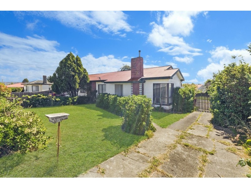 11 Eyre Street, Mayfield TAS 7248