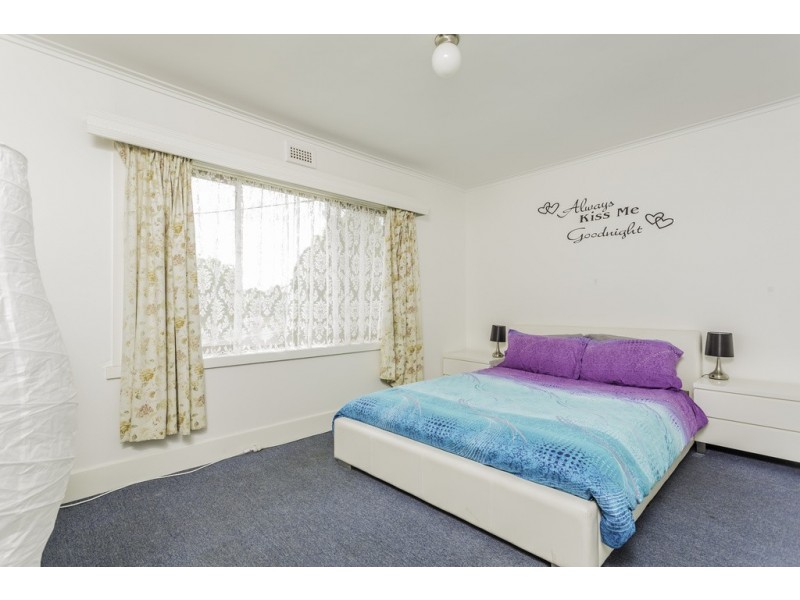 6 Quarantine Road, Kings Meadows TAS 7249