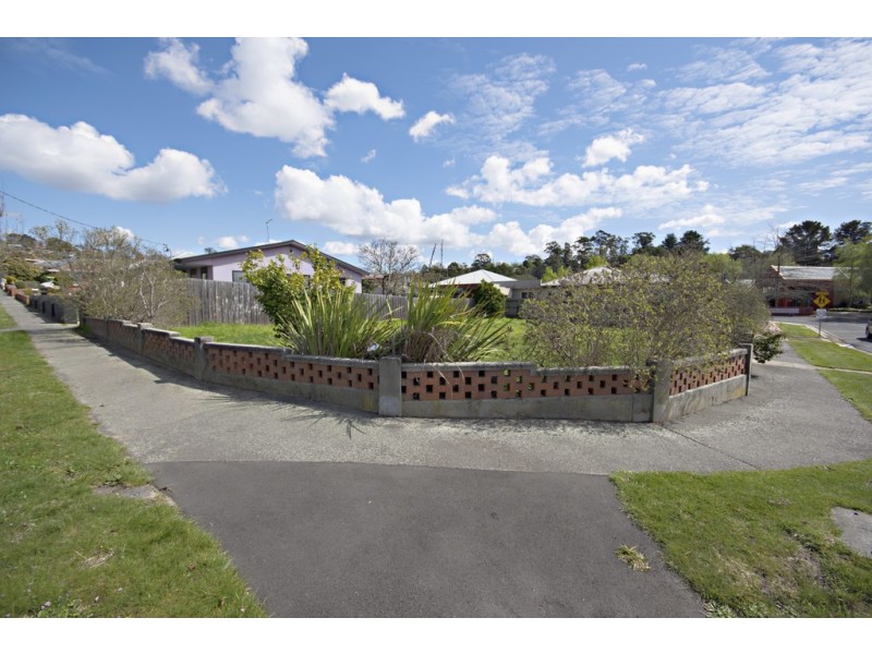 16 Shirley Place, Kings Meadows TAS 7249