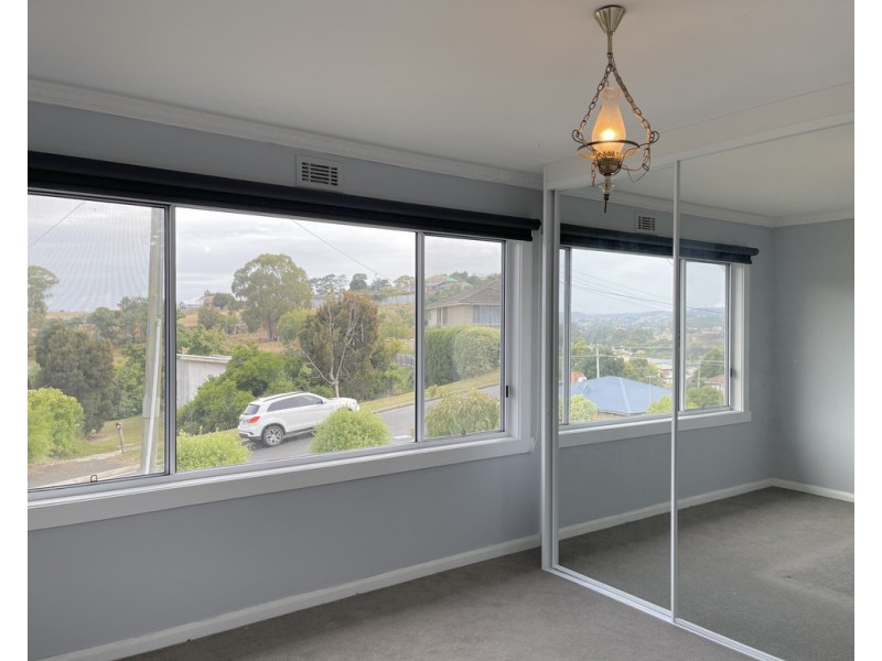6 Hillary Street, St Leonards TAS 7250