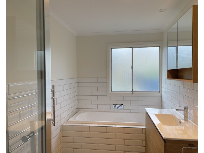 6 Hillary Street, St Leonards TAS 7250