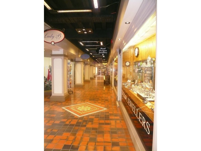 Shop 6 Centreway Arcade, Launceston TAS 7250
