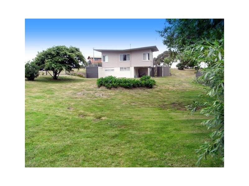 8 Davis Street, Beechford TAS 7252