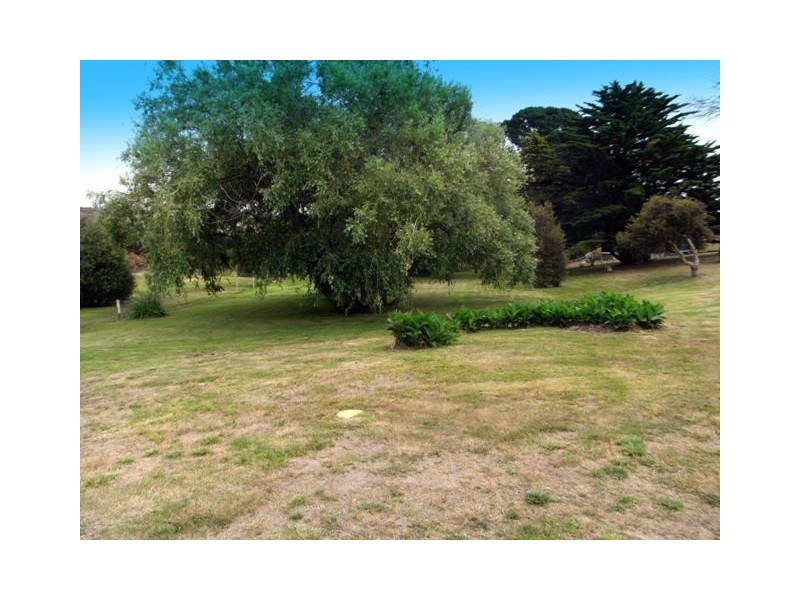 8 Davis Street, Beechford TAS 7252