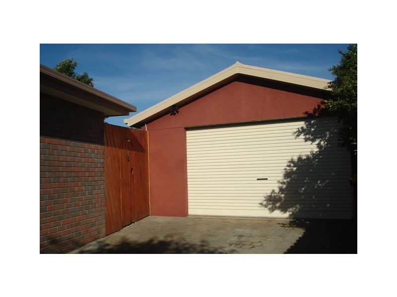 15 Bishops Drive, Newnham TAS 7248