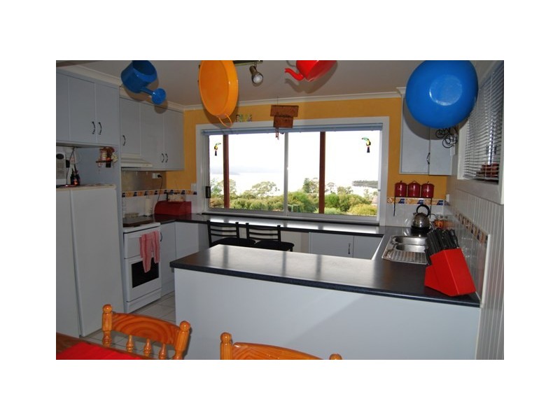 7 Augustus Street, Beauty Point TAS 7270
