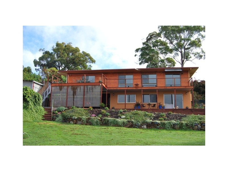 7 Augustus Street, Beauty Point TAS 7270