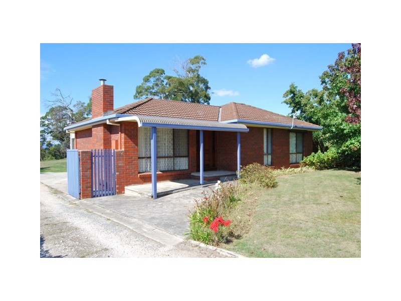 90 Oxford Street, Beauty Point TAS 7270