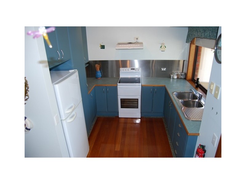 90 Oxford Street, Beauty Point TAS 7270