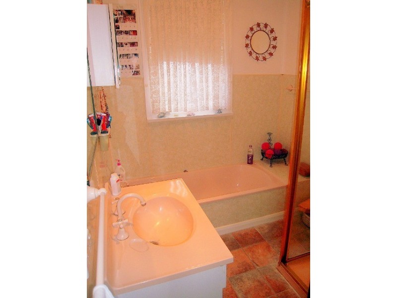 8 Grubb Street, Mowbray TAS 7248