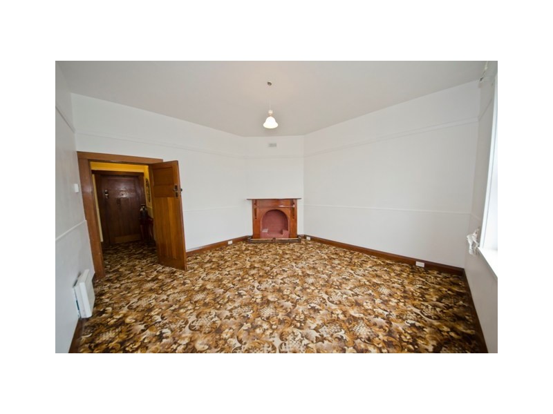 9 Napier Street, Youngtown TAS 7249