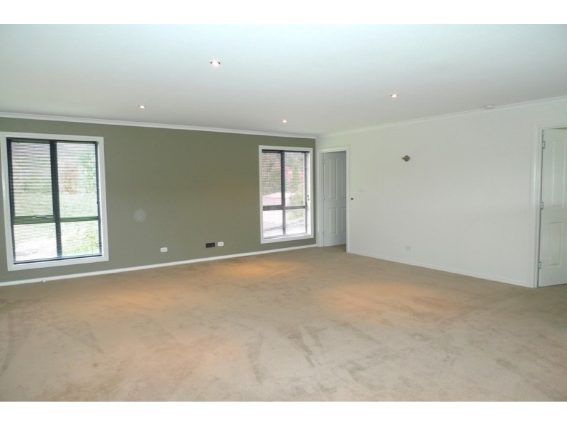 48 Bayview Drive, Blackstone Heights TAS 7250