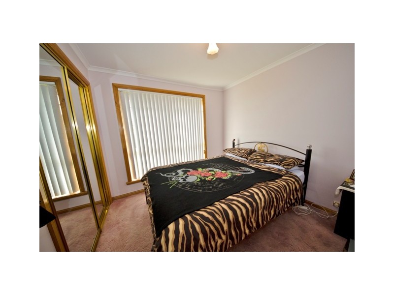 7 Rothesay Close, Newnham TAS 7248