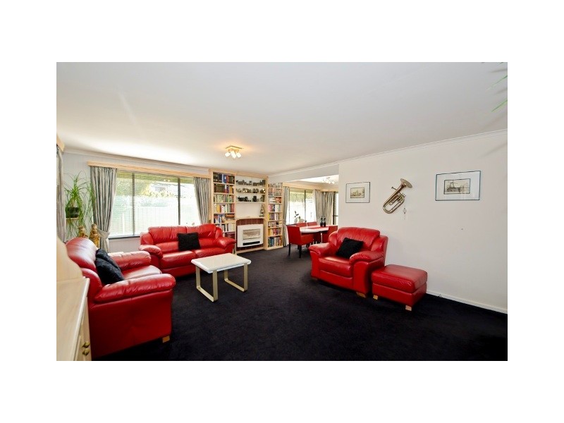 4 Hall Court, Summerhill TAS 7250
