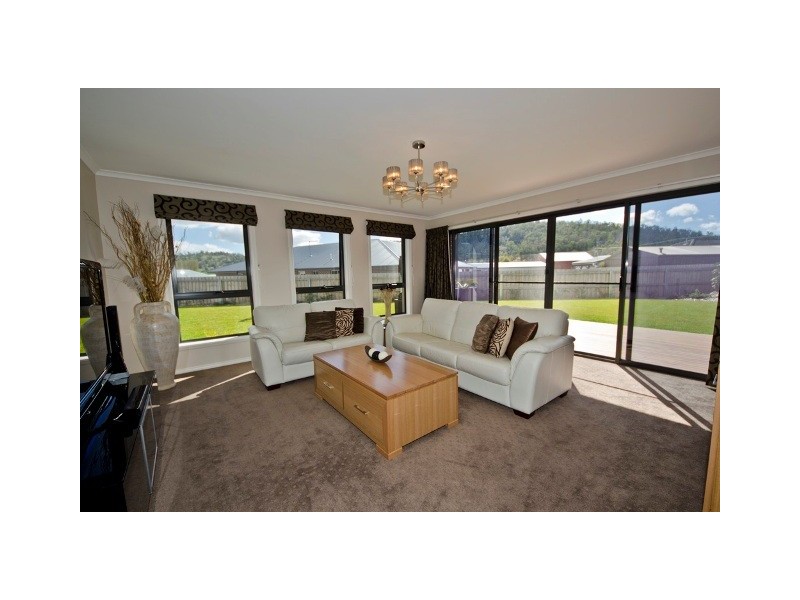 11 Hadspen Park Drive, Hadspen TAS 7290