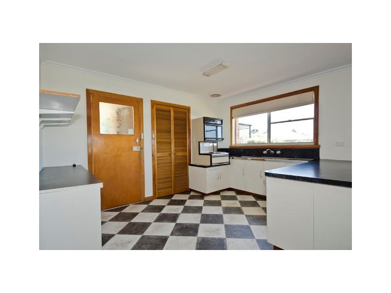 9 Conway Street, Mowbray TAS 7248
