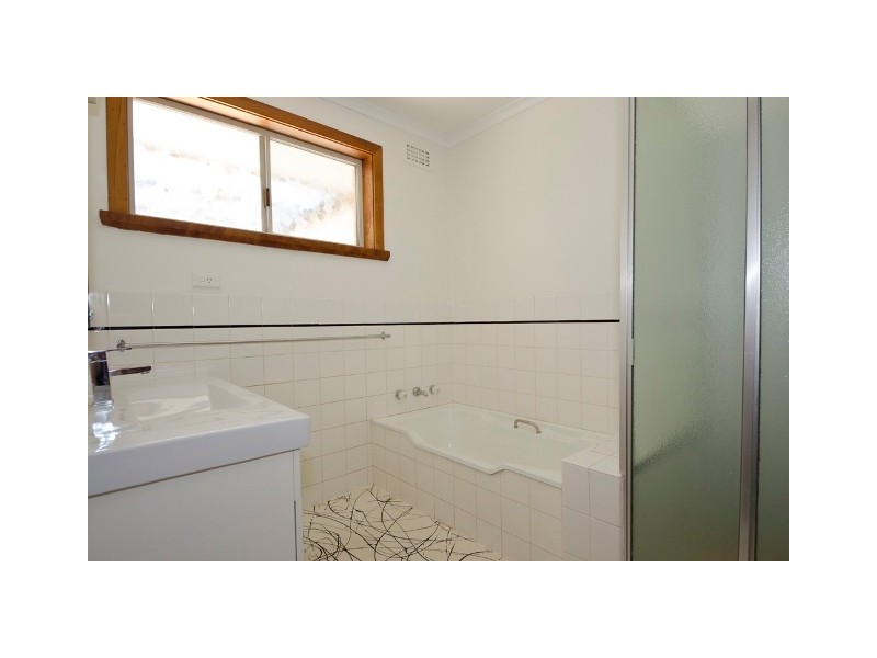 9 Conway Street, Mowbray TAS 7248