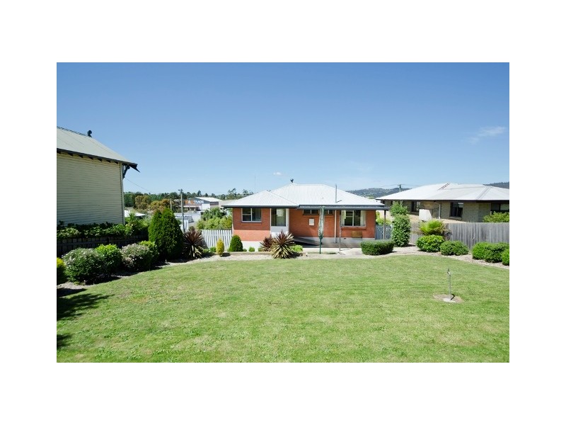 9 Conway Street, Mowbray TAS 7248