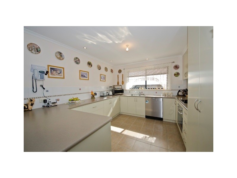 8 Knox Street, Prospect Vale TAS 7250