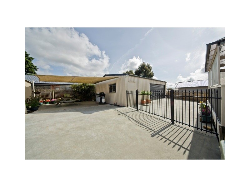 8 Knox Street, Prospect Vale TAS 7250