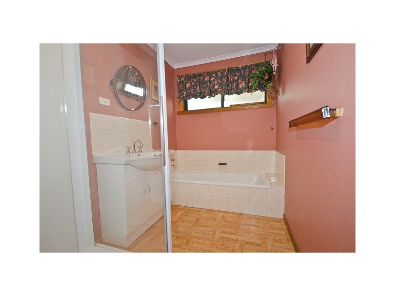 18 Malcombe Street, Longford TAS 7301