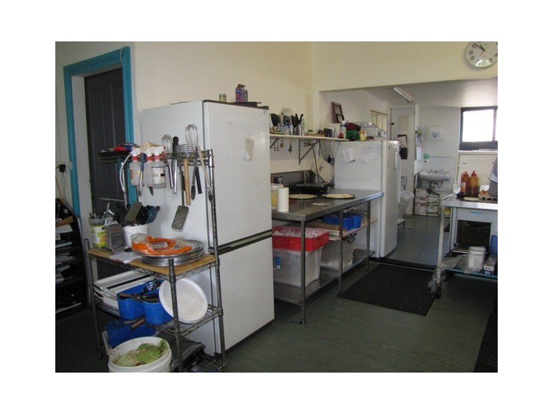 9 Esplanade, Beauty Point TAS 7270