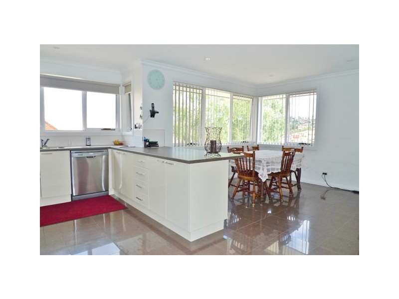 2/5 Merrington Lane, Kings Meadows TAS 7249