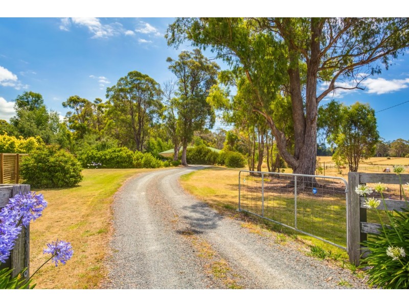 239-255 Weld Street, Beaconsfield TAS 7270