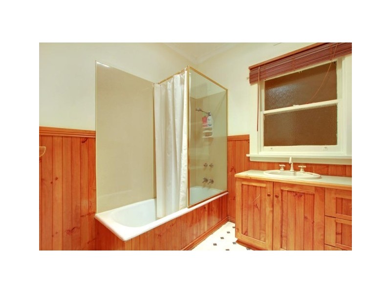 2 St Leonards Road, St Leonards TAS 7250